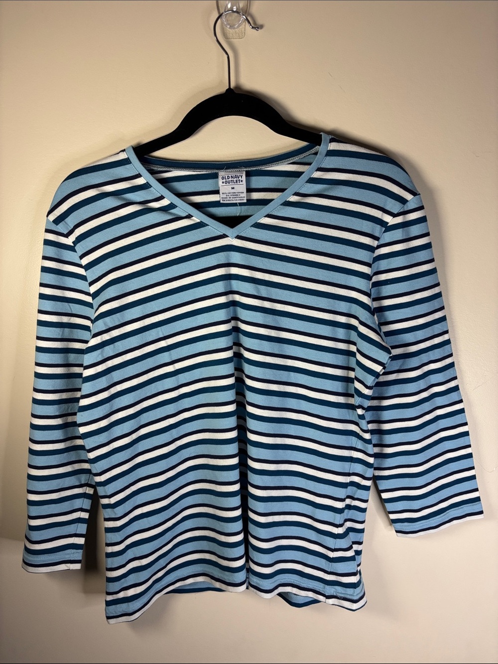 Old Navy Light Blue, Navy & White Striped V-Neck 3/4 Sleeve Top